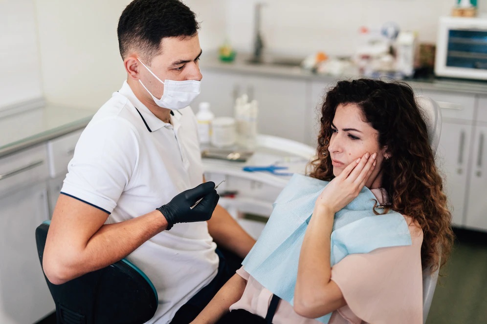 Гострий зубний біль – що робити?