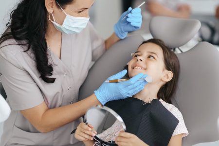 Как подготовить ребенка к походу к стоматологу