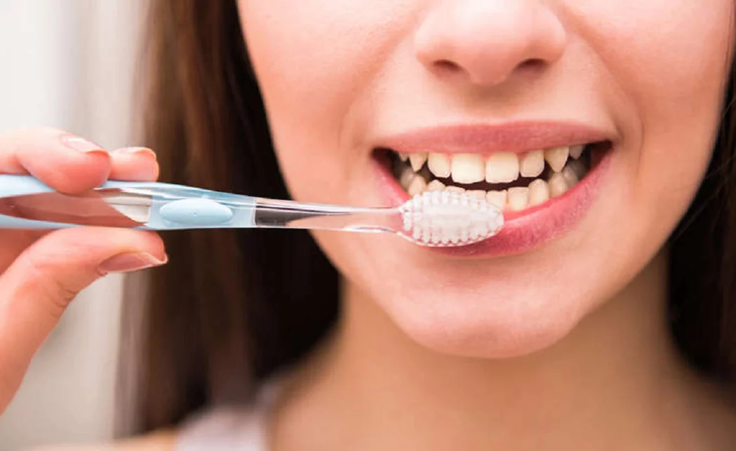 Виниры vs коронки — что подойдет именно вам